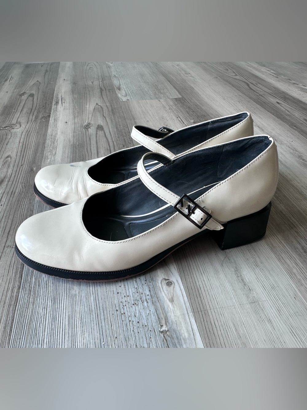 SARTO by Franco Sarto Size 9 M Cream Mary Jane Pumps Leather Block Heel